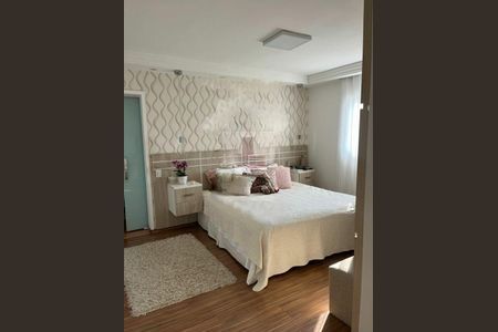 Casa à venda com 3 quartos, 114m² em Presidente Altino, Osasco