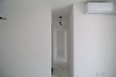 Apartamento à venda com 53m², 2 quartos e 1 vagaSala - Corredor 