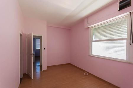 Apartamento à venda com 116m², 3 quartos e 1 vagaSuíte