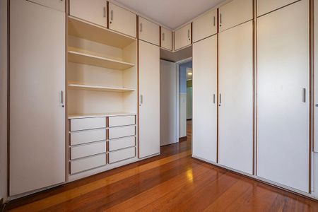 Apartamento para alugar com 63m², 2 quartos e 1 vagaQuarto 2