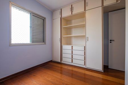 Apartamento para alugar com 63m², 2 quartos e 1 vagaQuarto 2
