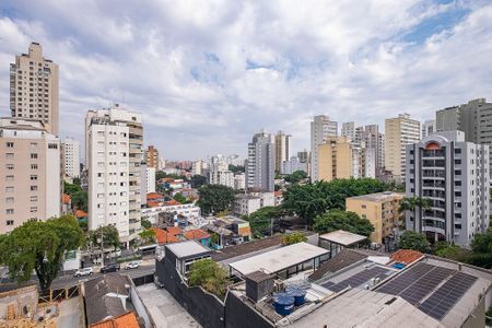 Sala - Vista de apartamento para alugar com 2 quartos, 63m² em Sumaré, São Paulo