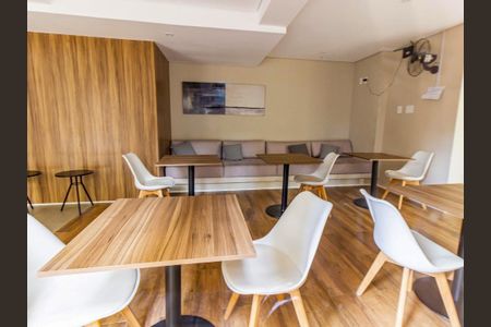 Apartamento à venda com 27m², 1 quarto e sem vagaÁrea comum