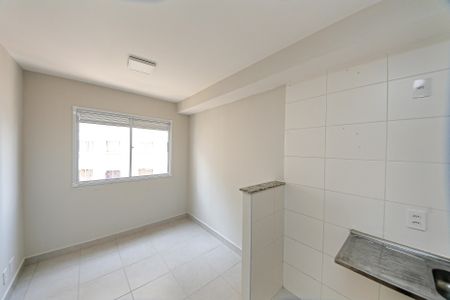 Apartamento para alugar com 1 quarto, 27m² em Vila Ema, São Paulo