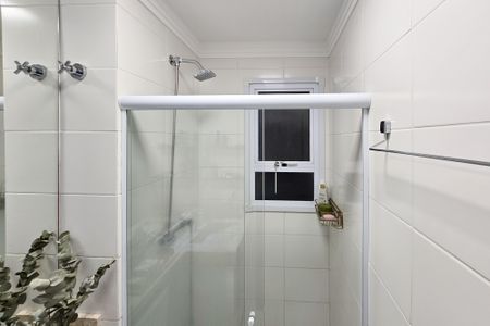 Apartamento à venda com 54m², 2 quartos e 1 vaga Apartamento à venda com 54m², 2 quartos e 1 vagaBanheiro Social