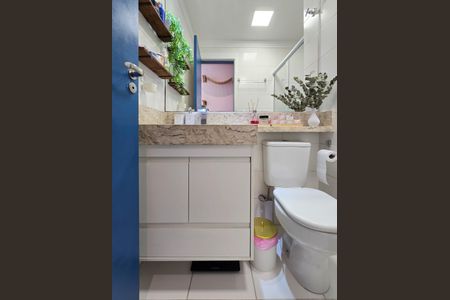 Apartamento à venda com 54m², 2 quartos e 1 vaga Apartamento à venda com 54m², 2 quartos e 1 vagaBanheiro Social