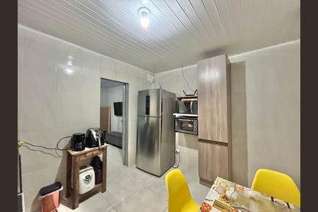 Casa à venda com 60m², 2 quartos e 2 vagasCozinha