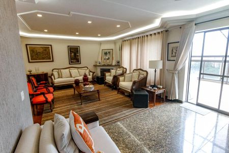 Apartamento à venda com 290m², 4 quartos e 5 vagasSala 1