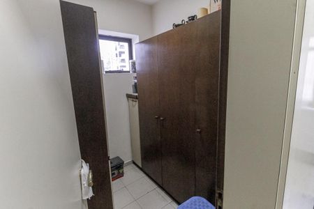 Apartamento à venda com 290m², 4 quartos e 5 vagasarmários de Serviço 