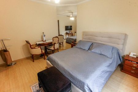 Apartamento à venda com 290m², 4 quartos e 5 vagasSuíte 4