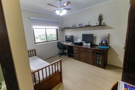 Apartamento à venda com 290m², 4 quartos e 5 vagasSuíte 3