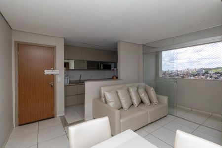 Sala de apartamento para alugar com 2 quartos, 60m² em Glória, Belo Horizonte