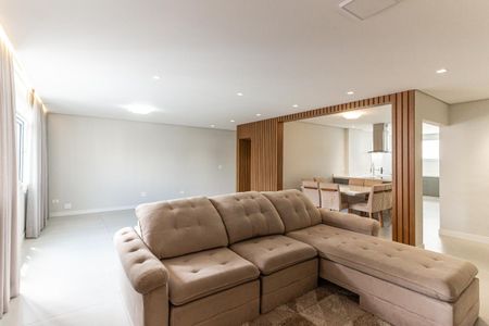 Apartamento à venda com 180m², 3 quartos e 2 vagasSala
