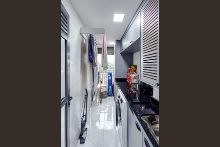 Apartamento à venda com 72m², 3 quartos e 1 vagaÁrea de Serviço