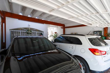 Casa à venda com 160m², 3 quartos e 2 vagasGaragem