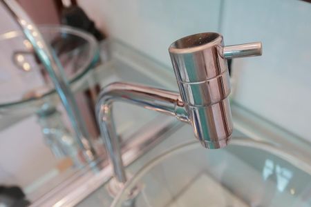 Casa à venda com 160m², 3 quartos e 2 vagasBanheiro social