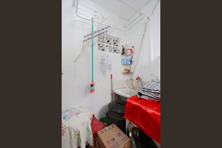 Casa à venda com 160m², 3 quartos e 2 vagasÁrea de serviço