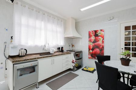 Casa à venda com 160m², 3 quartos e 2 vagasCozinha