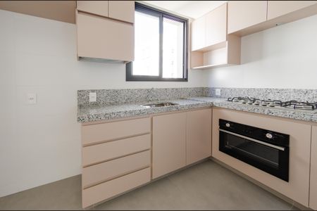Apartamento para alugar com 140m², 2 quartos e 2 vagas Apartamento para alugar com 140m², 2 quartos e 2 vagasCozinha