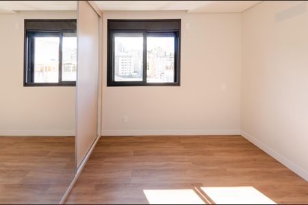 Apartamento para alugar com 140m², 2 quartos e 2 vagas Apartamento para alugar com 140m², 2 quartos e 2 vagasSuíte 2