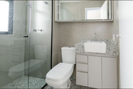 Apartamento para alugar com 140m², 2 quartos e 2 vagas Apartamento para alugar com 140m², 2 quartos e 2 vagasBanheiro suíte 1