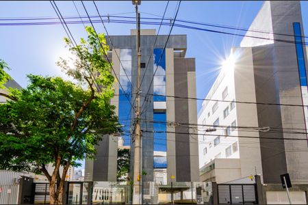 Apartamento para alugar com 140m², 2 quartos e 2 vagas Apartamento para alugar com 140m², 2 quartos e 2 vagasFachada