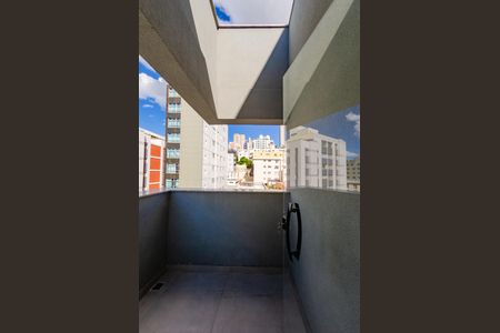 Apartamento para alugar com 140m², 2 quartos e 2 vagas Apartamento para alugar com 140m², 2 quartos e 2 vagasVaranda Cobertura - Sala 2