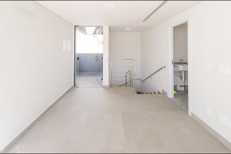 Apartamento para alugar com 140m², 2 quartos e 2 vagas Apartamento para alugar com 140m², 2 quartos e 2 vagasCobertura - Sala 2