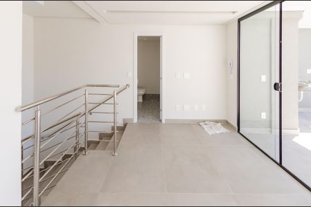 Apartamento para alugar com 140m², 2 quartos e 2 vagas Apartamento para alugar com 140m², 2 quartos e 2 vagasCobertura - Sala 2