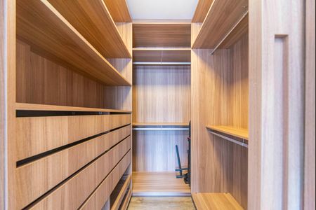 Apartamento à venda com 83m², 2 quartos e 2 vagasCloset do Quarto 2