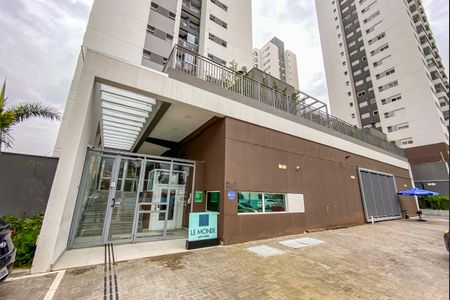 Apartamento à venda com 83m², 2 quartos e 2 vagasFachada e portaria