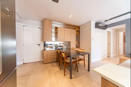 Apartamento à venda com 83m², 2 quartos e 2 vagasCozinha 