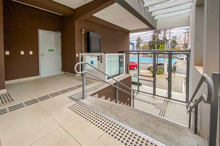 Apartamento à venda com 83m², 2 quartos e 2 vagasEntrada