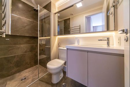 Apartamento à venda com 83m², 2 quartos e 2 vagasBanheiro do Quarto 2