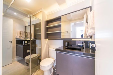 Apartamento à venda com 83m², 2 quartos e 2 vagasBanheiro Social