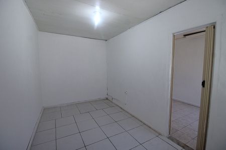 Sala de casa para alugar com 1 quarto, 25m² em Osvaldo Cruz, Rio de Janeiro