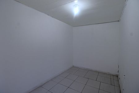 Sala de casa para alugar com 1 quarto, 25m² em Osvaldo Cruz, Rio de Janeiro