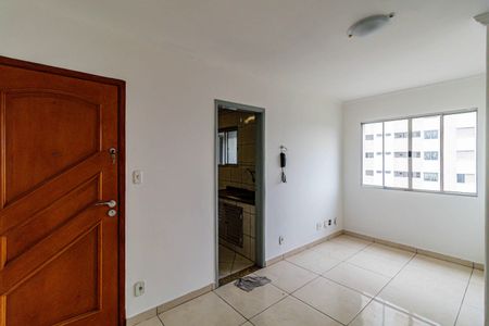 Apartamento para alugar com 60m², 2 quartos e sem vaga Apartamento para alugar com 60m², 2 quartos e sem vagaSala