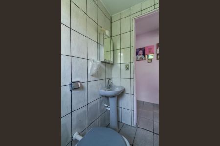 Casa à venda com 153m², 4 quartos e 3 vagas Casa à venda com 153m², 4 quartos e 3 vagasBanheiro 1 Edícula