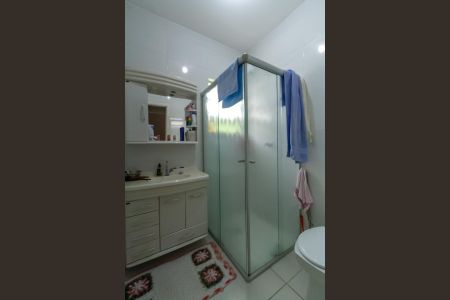 Casa à venda com 153m², 4 quartos e 3 vagas Casa à venda com 153m², 4 quartos e 3 vagasBanheiro