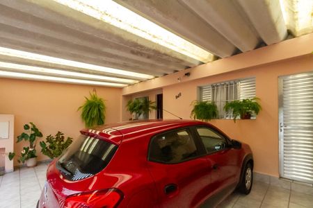 Casa à venda com 153m², 4 quartos e 3 vagas Casa à venda com 153m², 4 quartos e 3 vagasGaragem