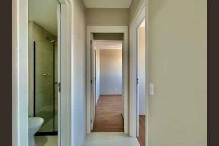 Apartamento à venda com 48m², 2 quartos e 1 vaga Apartamento à venda com 48m², 2 quartos e 1 vagaCorredor