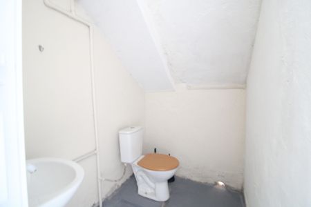 Casa para alugar com 190m², 3 quartos e 2 vagasBanheiro de serviço