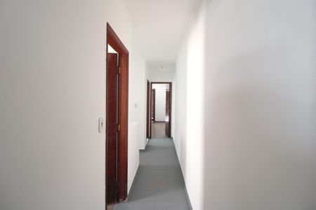 Casa para alugar com 190m², 3 quartos e 2 vagasCorredor