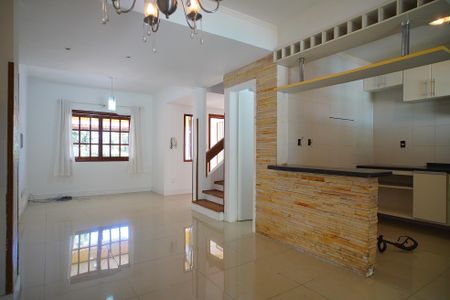 Casa à venda com 190m², 3 quartos e 2 vagasSala 