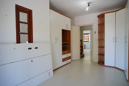 Casa à venda com 190m², 3 quartos e 2 vagasQuarto Suíte