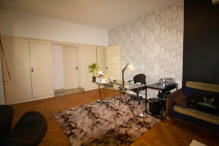 Casa à venda com 400m², 4 quartos e 6 vagas