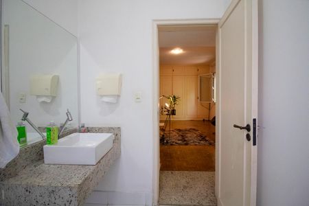 Casa à venda com 400m², 4 quartos e 6 vagas