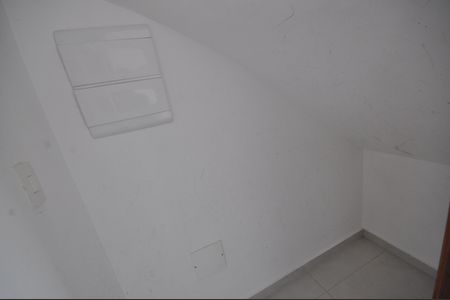 Casa de condomínio à venda com 100m², 2 quartos e 2 vagasDispensa