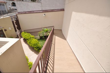 Casa de condomínio à venda com 100m², 2 quartos e 2 vagasRampa de acesso